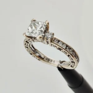 Anillo de Compromiso Haimov